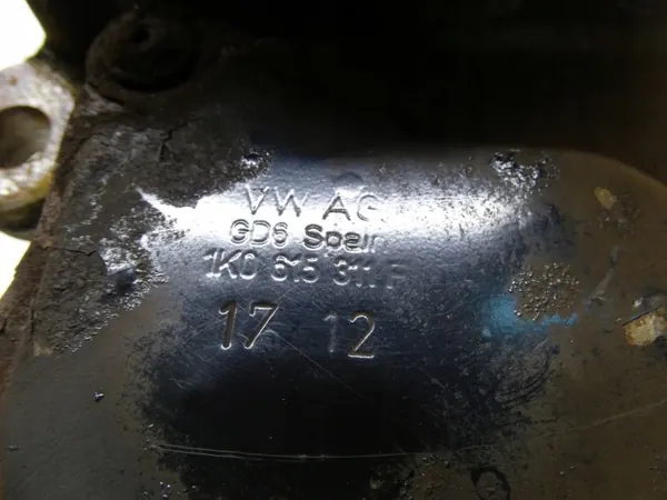 Linker Vorderer Achsschenkel OEM 1K0615311F VW Scirocco image 7
