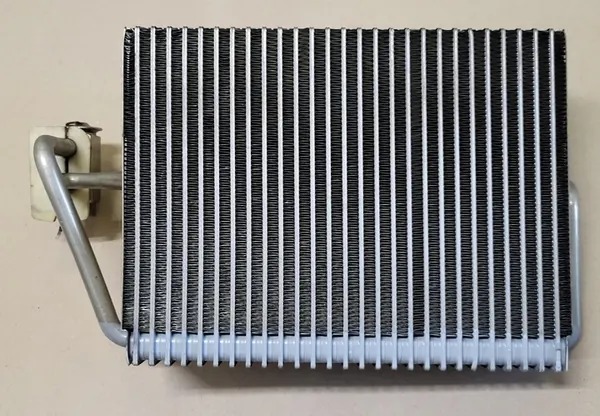Evaporador de ar condicionado com válvula de expansão Mercedes S W220 image 6