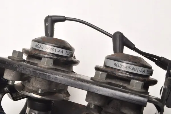 POMPE À AIR ASTON MARTIN VANTAGE 6G33-9F491-AA image 6