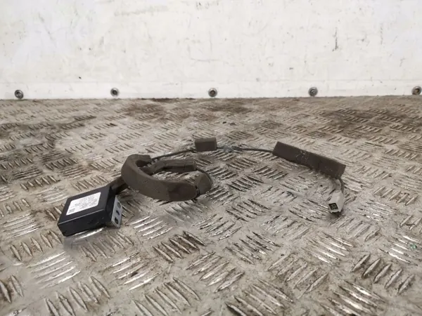 Antenne GPS Jeep Compass OEM FBZ14587 (Occasion) image 2