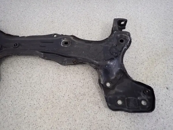 Viga suspensión delantera Toyota OE OEM E9 87-91 image 3