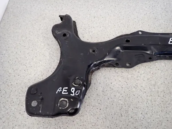 Viga suspensión delantera Toyota OE OEM E9 87-91 image 5