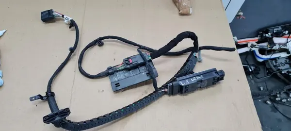 OEM 68360882AB Lado derecho trasero para Chrysler Pacifica 2017 image 2
