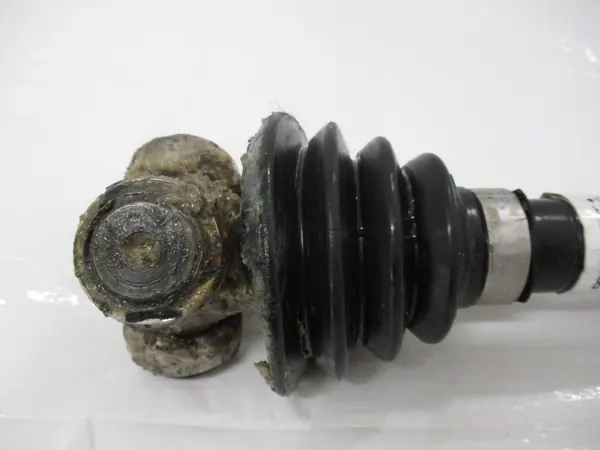 OEM 9825391080 Semi-eixo esquerdo para Peugeot 208 II image 9