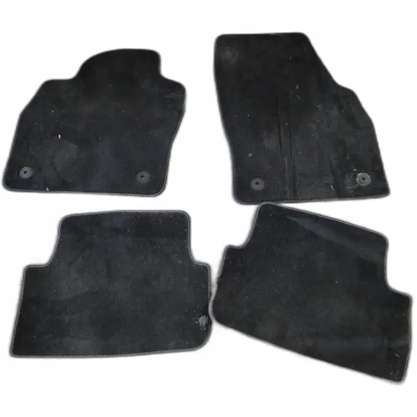 Tapis velours OEM 2G1863011B pour VW Taigo 2G7 image 2