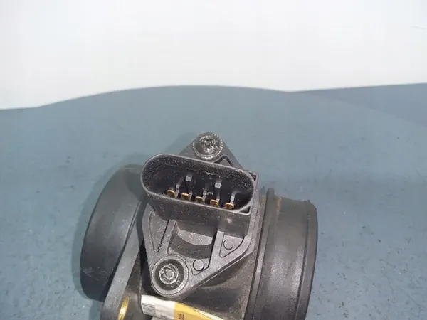 Luftmassenmesser VW Passat B5 1.8T 06A906461DX image 3