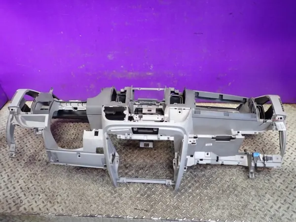 Salpicadero Peugeot OE OEM 1307442070 para Boxer II image 2