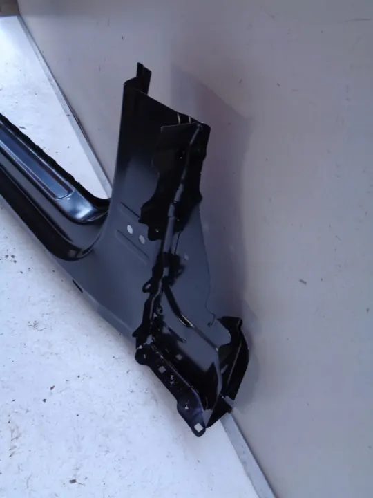 Oikea etukynnyspylväs OEM 45480 Audi A4 B9 image 3