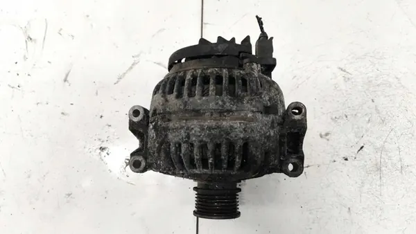 Mercedes-Benz Vito Vaihtovirtageneraattori 2003 2.1L OEM 0124625006 image 2