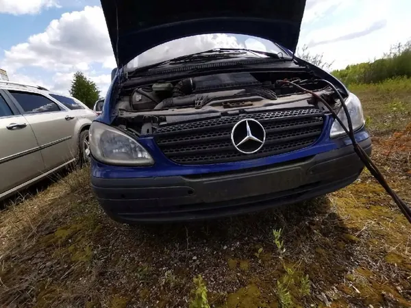 Mercedes-Benz Vito Vaihtovirtageneraattori 2003 2.1L OEM 0124625006 image 6