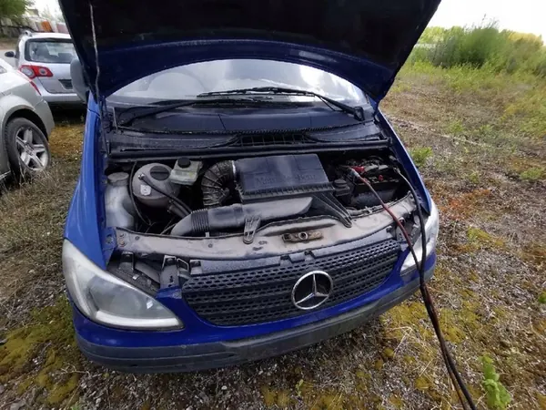 Mercedes-Benz Vito Vaihtovirtageneraattori 2003 2.1L OEM 0124625006 image 8