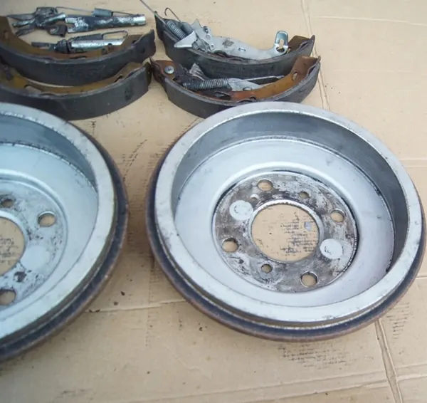 Achterremtrommels OEM Tarcza tarcze hamulcowe przednie przód Audi A3 8P lift 1.9TDI BLS Łódzkie image 6