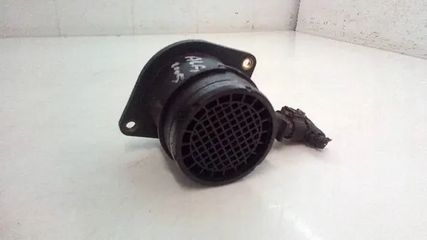 Débitmètre OEM 55183650 pour Alfa Romeo 147 image 5
