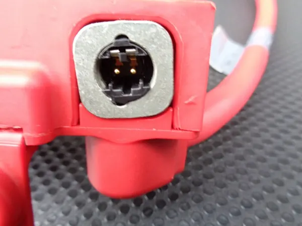 BMW E90 E91 E87 E92 X1 E84 E88 Terminal Positivo 6988972 image 10