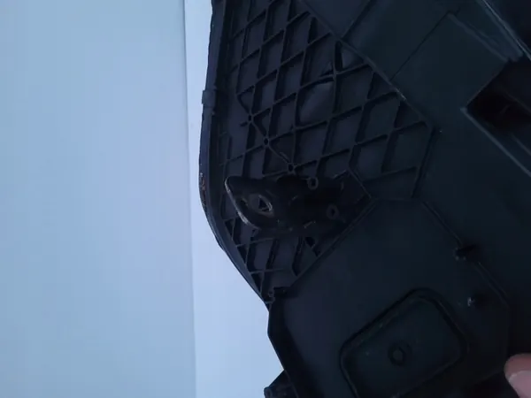 Farol dianteiro direito Skoda Yeti image 6