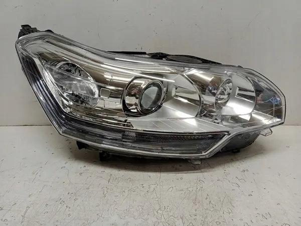 CITROEN C5 II X7 Farol Direito Xenon LED 6206Q1 image 2