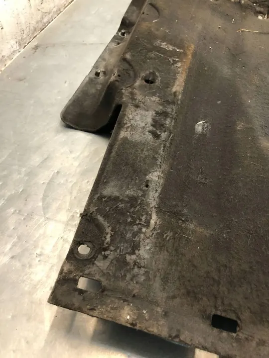 Höger Nedre Karosskydd för Audi SQ5 Q5 8R 8R0825208 image 4