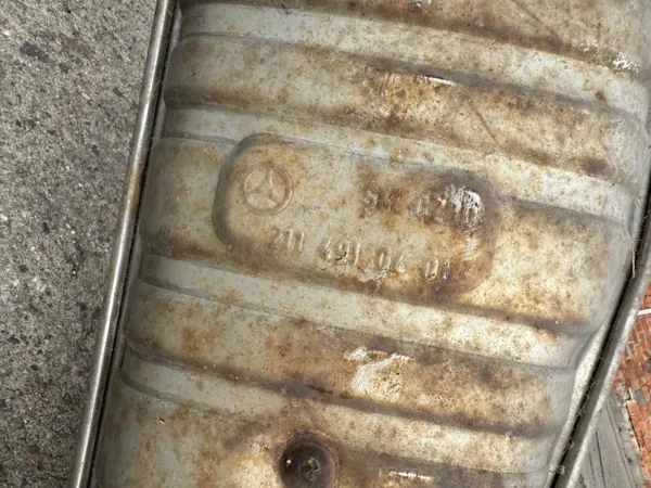Katalysaattori Mercedes E W211 2.4L OEM KT0194 image 9