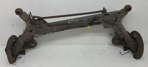 Viga de eje trasero V70 - Suspensión OEM usada image 2