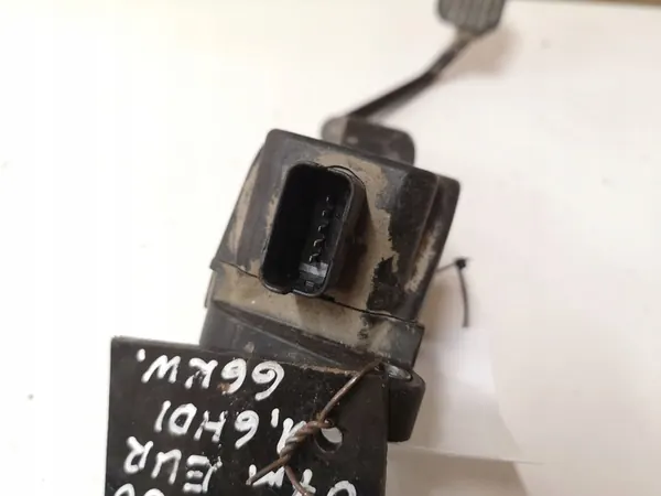 Gaspedaal CITROËN BERLINGO 1.6L diesel 2007 OEM 0280755035 image 2