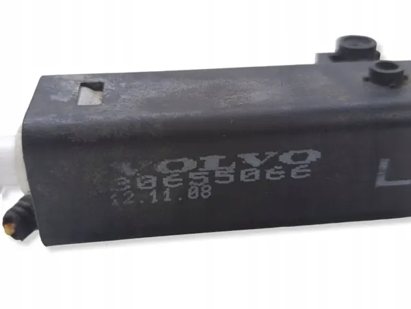 Pompe lave-phare gauche OEM 30655066 Volvo image 8