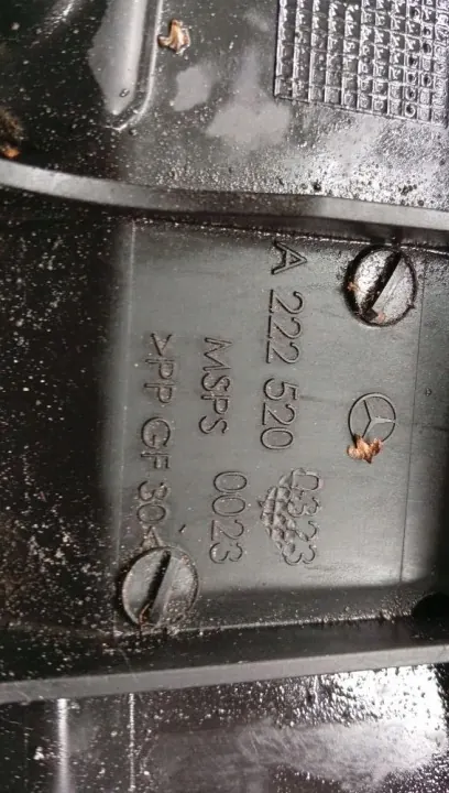 Mercedes S222 W222 Kilvenkansi Puskuri OEM A2225200323 image 6