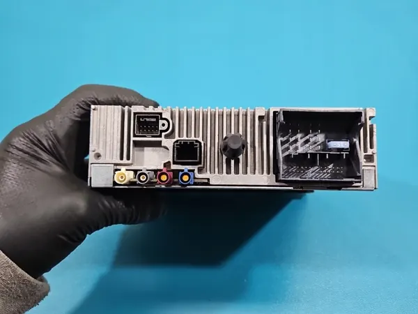 Radio de fábrica OEM 96647951ZD para Citroen C5 II X7 image 6