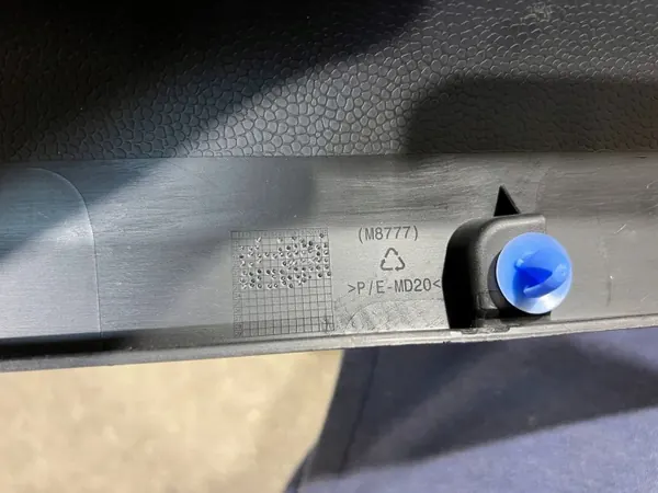 OEM 9816460977 Protège-bas gauche pour Peugeot Rifter image 9