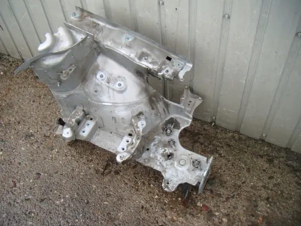 AUDI A3 8P 03-08 Etu Vasen Lokasuoja OEM RTEKO image 4