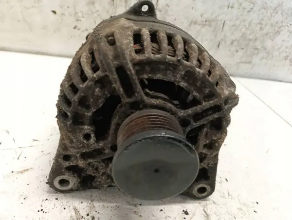 Renault Laguna Alternator 2003 1.9L 8200229907 image 2