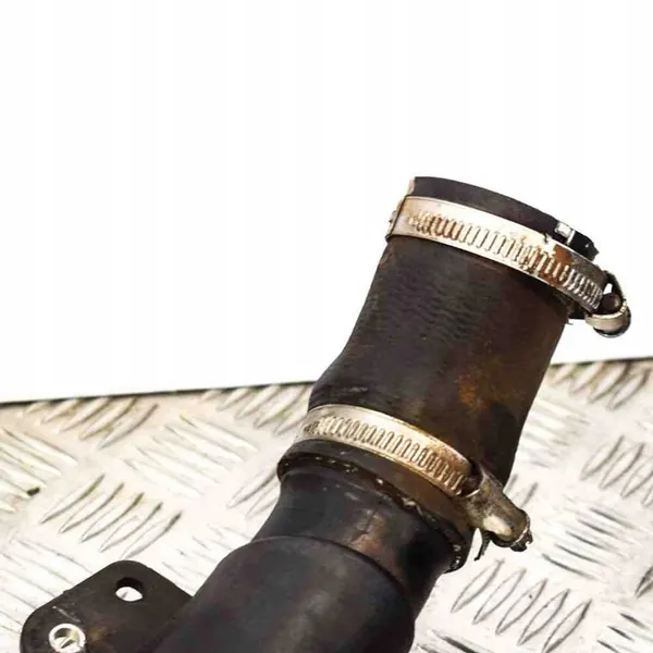 Vasen Intercooler-putki Audi A3 Cabrio 2.0 TDI OEM 5N0145840F5N0145828D image 2