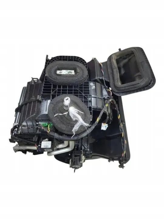 Renault Koleos I 2009 Lämmitysydin OEM 5037521160 image 2