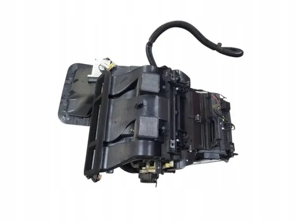 Renault Koleos I 2009 Lämmitysydin OEM 5037521160 image 3