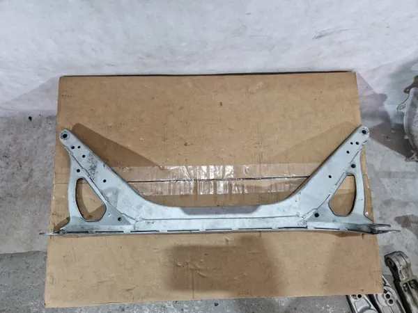 Porsche 718 GT4 RS Achterwagen OEM 982505099D image 4