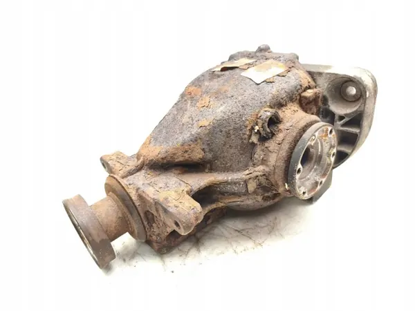 BMW 6 Series Rear Differential 7526374 image 2