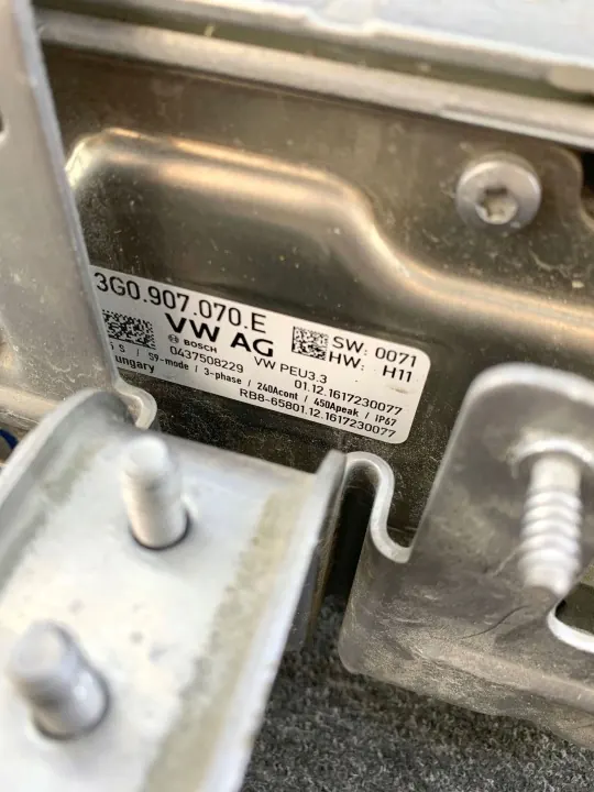 Gebruikte acculader OEM 3G0907070E voor VW Passat B8 image 4