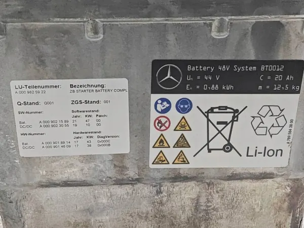Mercedes-Benz hybride accu OEM A0009023055 image 4