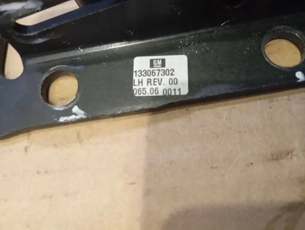 Opel Astra H Cabrio dakscharnier links OEM 133067302 image 9
