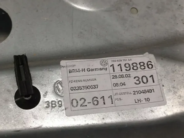 Manual Window Regulator Left Rear DRC101035 image 5