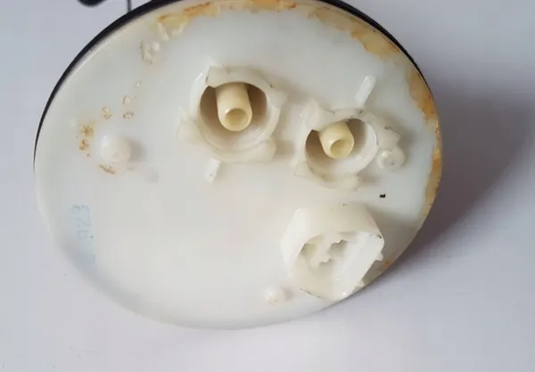 Bomba de combustível Toyota Land Cruiser 2006 2322166040 image 4