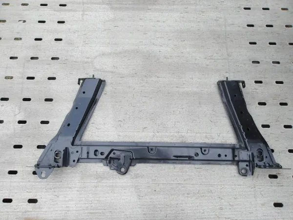 Renault Zoe 19-23 Ondersteuning radiator OEM 693BB027 image 2