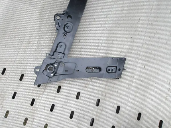 Renault Zoe 19-23 Ondersteuning radiator OEM 693BB027 image 9