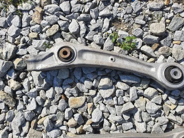 Braccio di Controllo Inferiore Anteriore Audi A4 A5 Q5 image 2