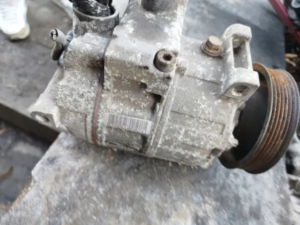 Compresseur Climatisation VW OEM 1K0820803L Occasion image 10