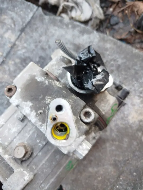 Compresseur Climatisation VW OEM 1K0820803L Occasion image 4