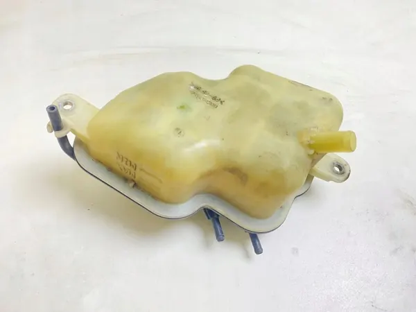 Réservoir d'expansion Honda CR-V OEM MTL10847 Occasion image 3
