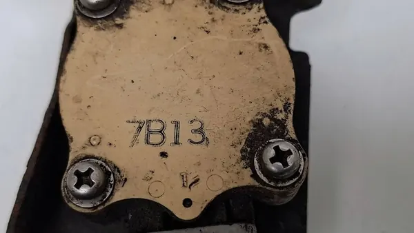 2005 Toyota Prius Capteur de niveau de lumière arrière 7B13 image 6