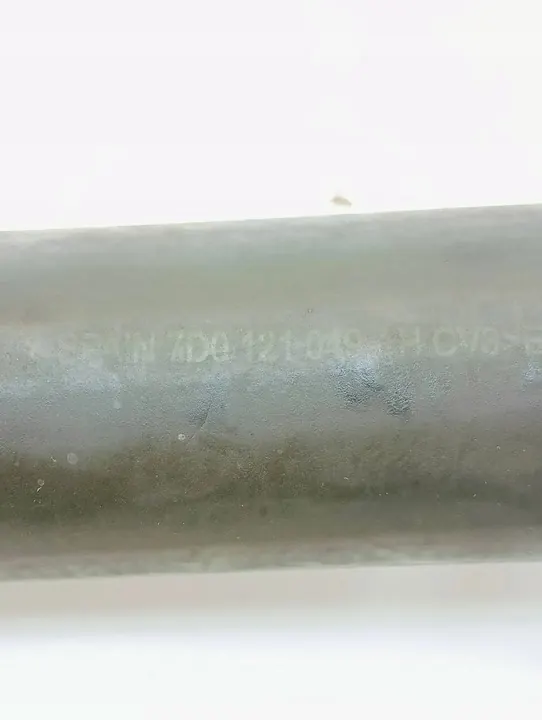 VW Transporter T4 Vesiputki 2.5 TDI OEM 7D0121049 image 4