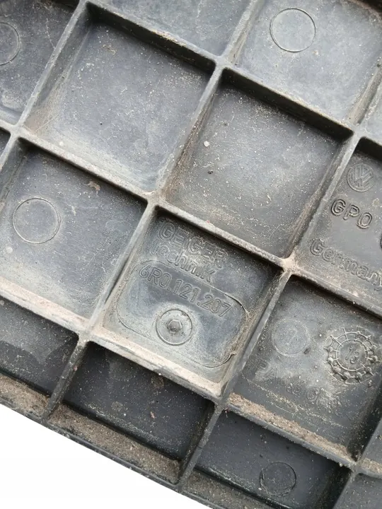 Kylarrubrik Polo 5 V 6R 6R0121217A image 6