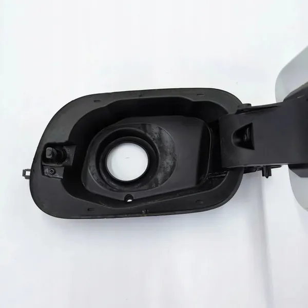 Bränslepåfyllningslock Volkswagen Touareg 7P6809857 image 4